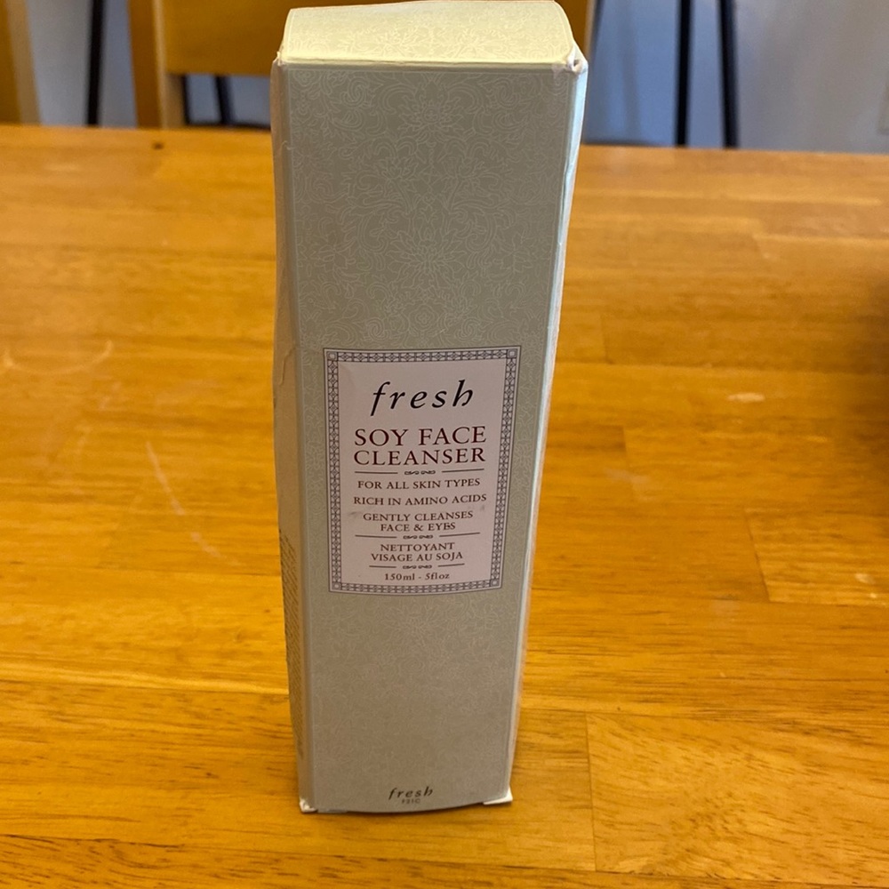 New Fresh Soy Face Cleanser